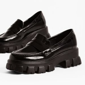 Milan Loafer Platform
